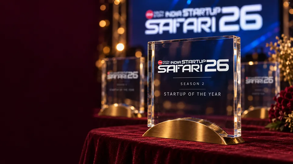 Concept render: Startup of the Year trophy for India Startup Safari 26, Season 2